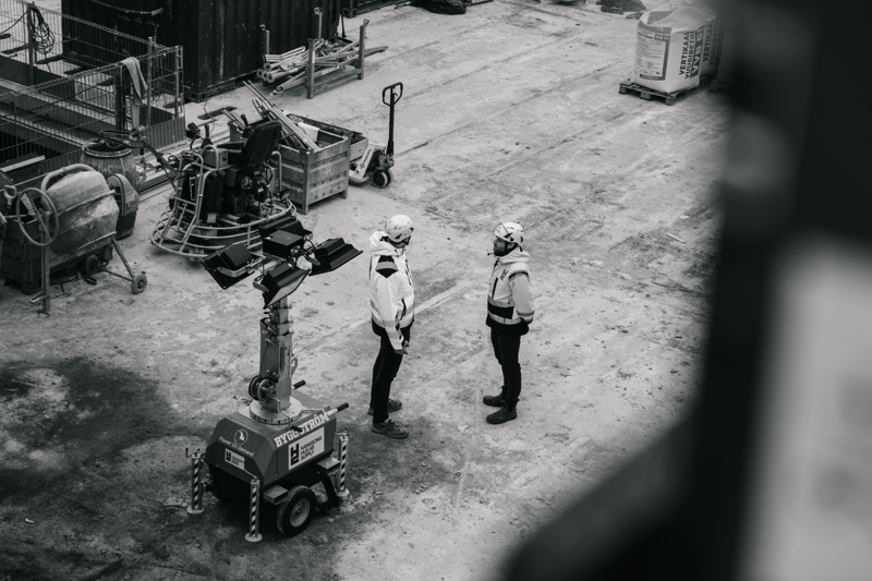 Service Technician – Tower Cranes and Construction Hoists image
