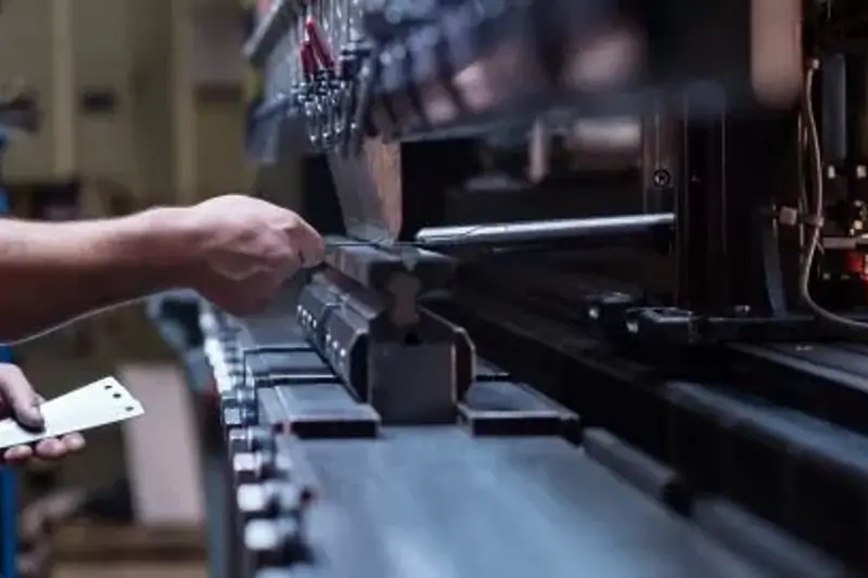 Piegatore CNC image