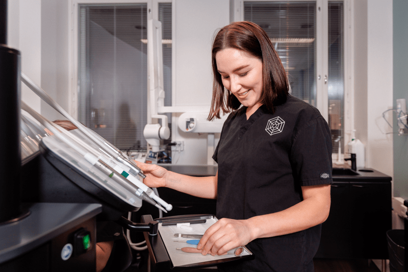 Hammashoitajalle lisätöitä Forssassa image