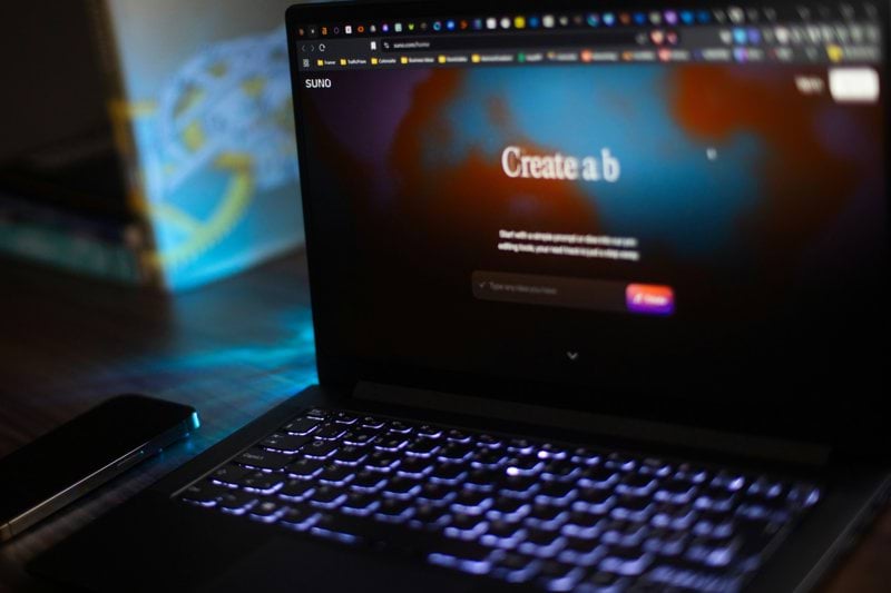 Senior Software Development Engineer in Test (SDET) |  100% Remote | LATAM image