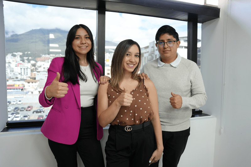 EJECUTIVO DE MARKETING CORPORATIVO image