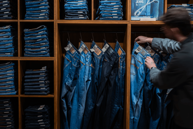 Sales Assistants - Le Marais image