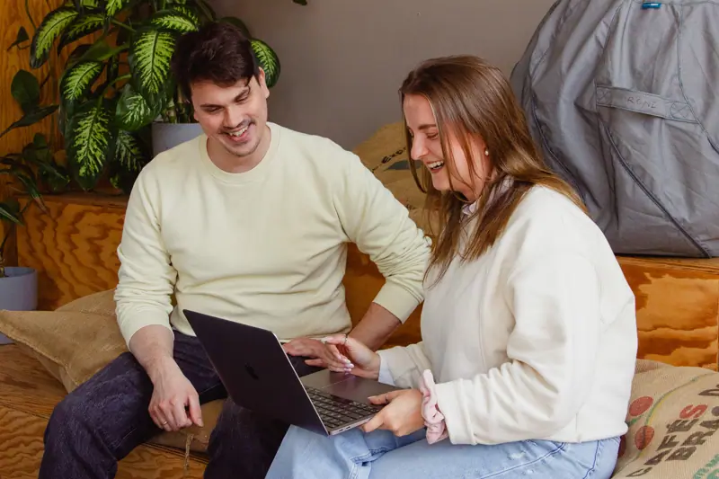 👑 Norwegian Customer Hero & Social Media Sidekick - part-time or full-time image