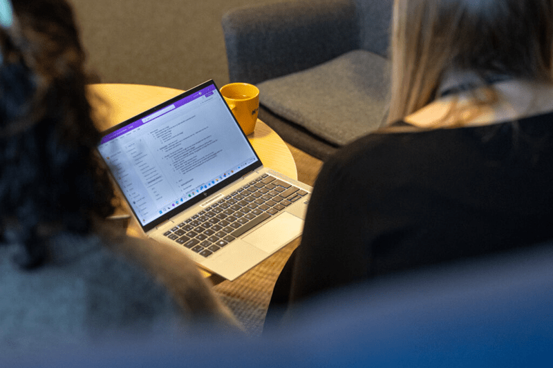 Intern IT-supporttekniker image