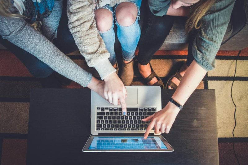 Ecommerce Specialist image