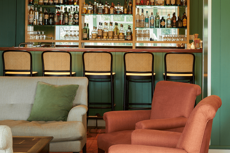 Commis de bar Grand Hôtel des Bains H/F image