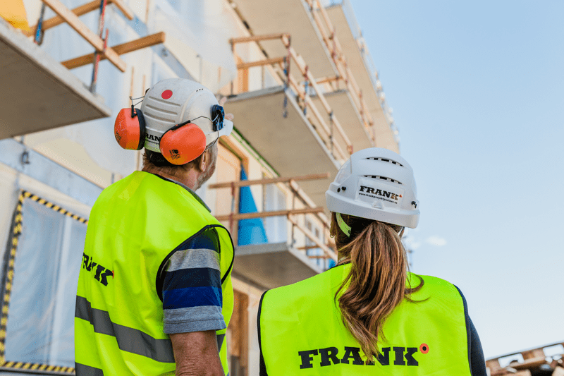 Miljö- och hållbarhetskonsult image