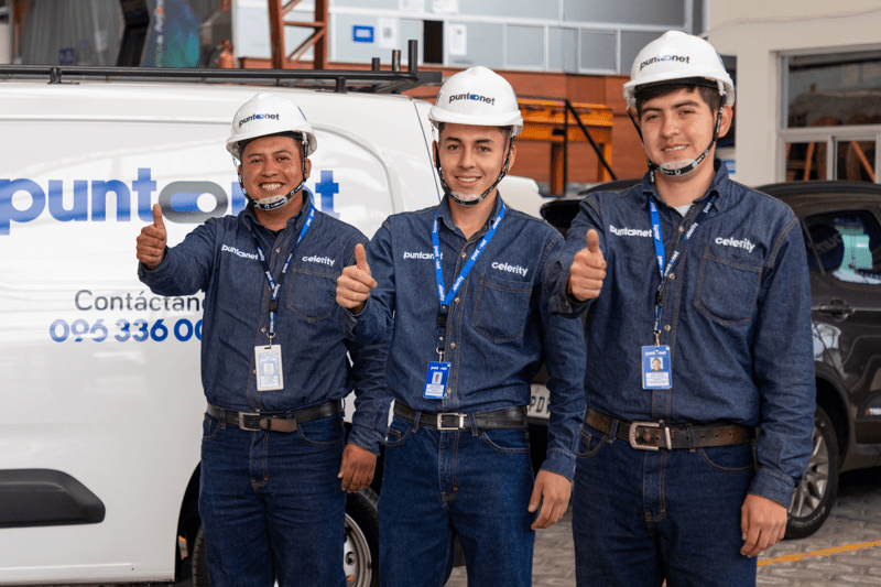 TÉCNICO DE INSTALACIÓN Y SERVICIO AL CLIENTE MOTORIZADO - QUITO image