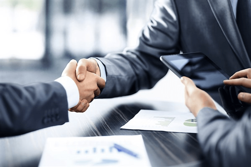 Senior M&A Associate image