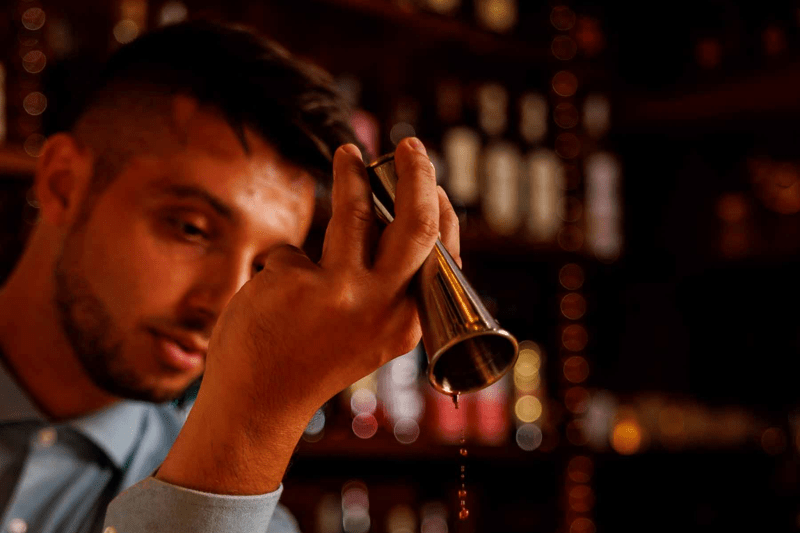 Bartender Casa Monti U/D image