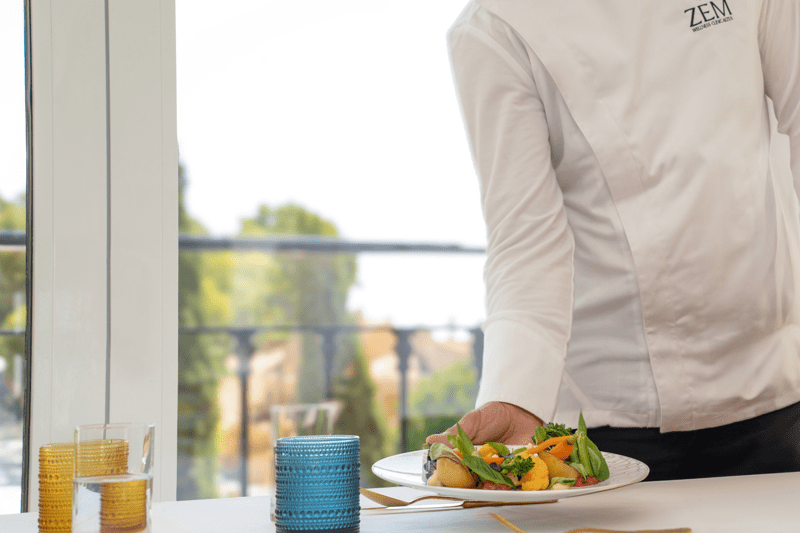 CreZEM- Prácticas Servicio en Sala image