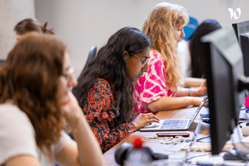 Business Strategy Analyst - Permanent - Paris image