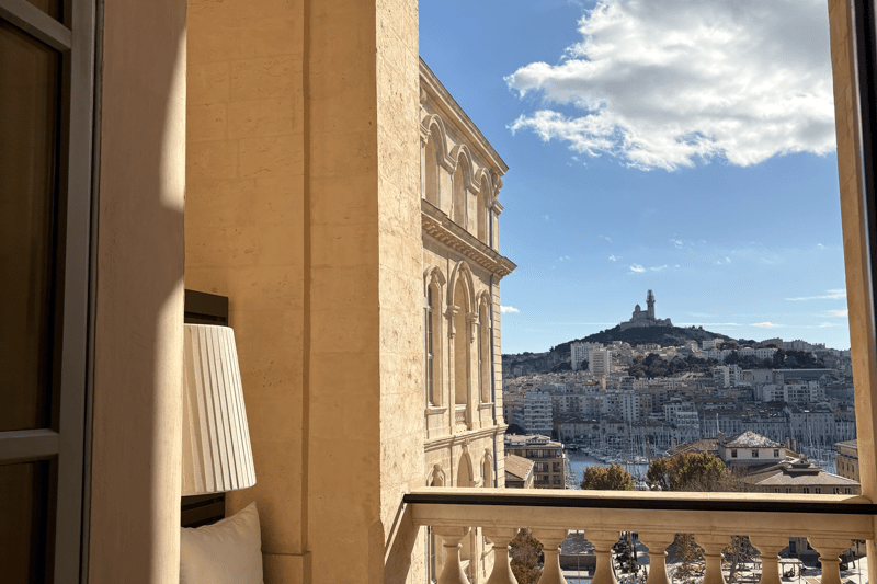 Agent Polyvalent des Services d'Accueil H/F - Réception - CDI image