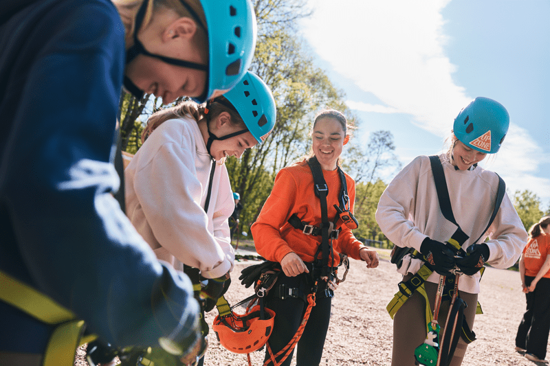 Platsansvarig sökes till Upzone Äventyrsparker i Göteborg image