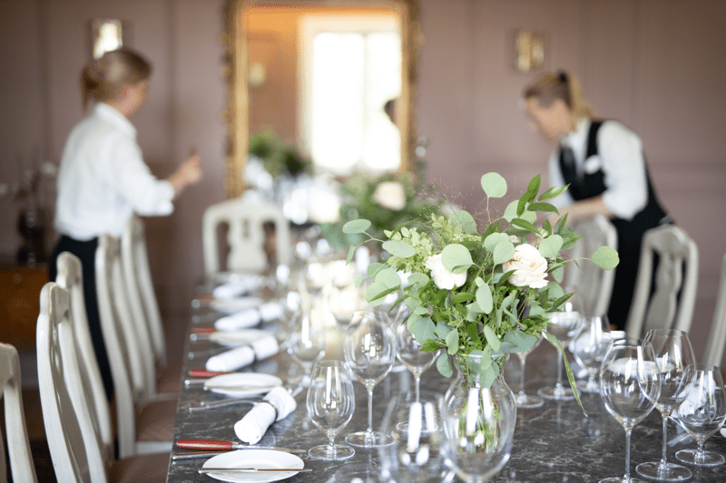 Husfru till vårt slott image