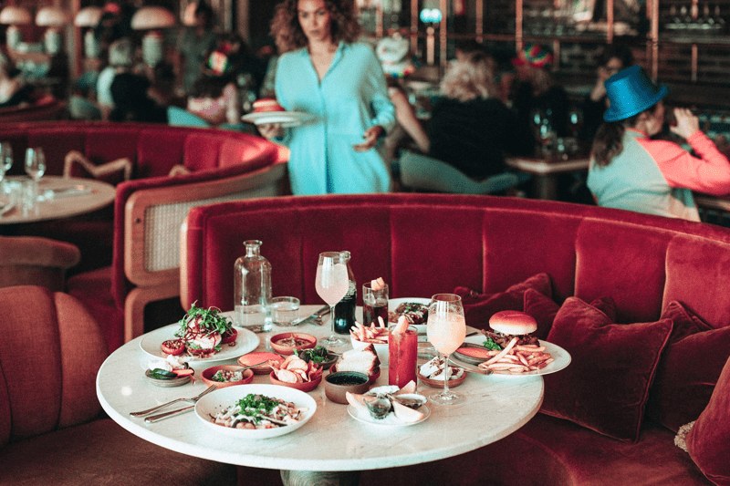 Servis sökes till Ellery Beach House på deltid image