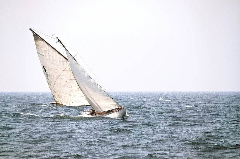 Seasonal First Mate 30m S.Y to start ASAP image