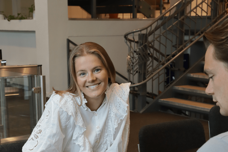 Nettlærer i Avtalerett og kjøpsrett image