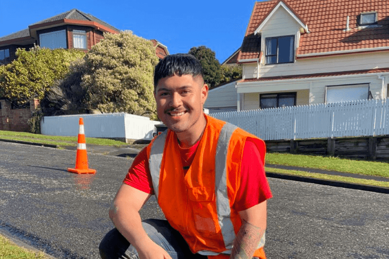 Serviceperson Drainage image