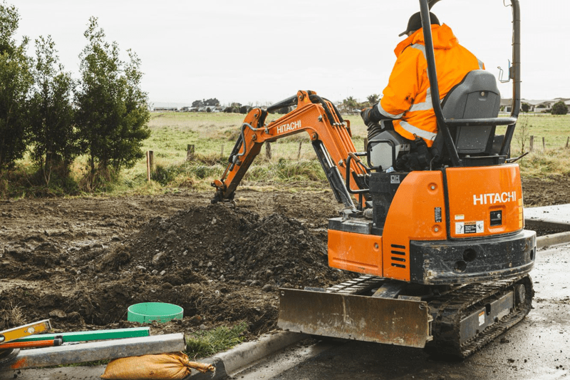 Water Serviceperson Leading Hand image