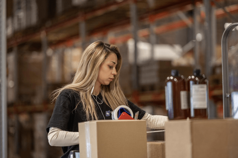 Logistiek Medewerker image