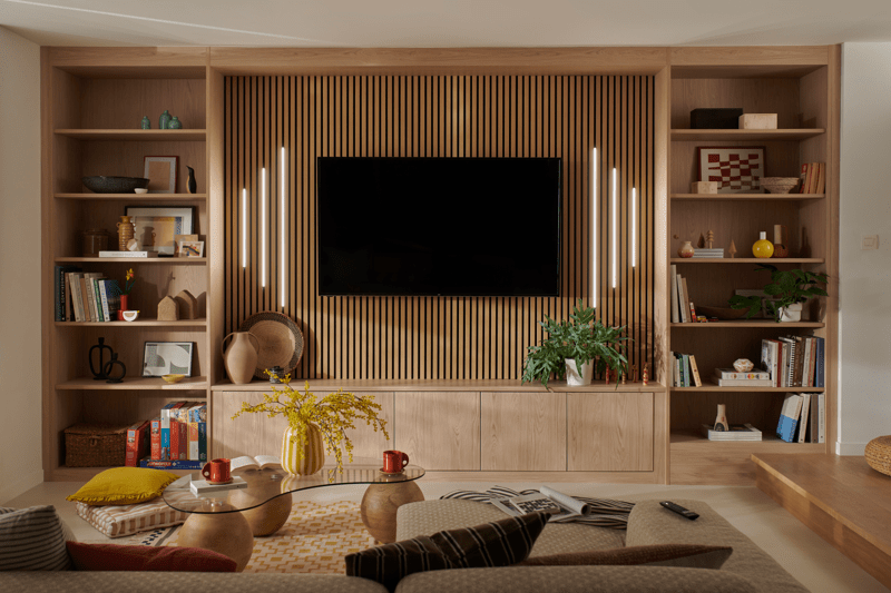 Group Insight Analyst image