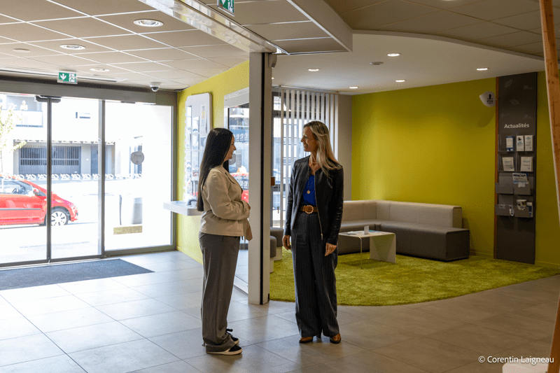 Stage dans le réseau d'agences - Assistant Clientèle H/F image