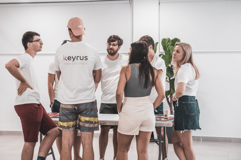 Upper mid-level EPM Consultant image