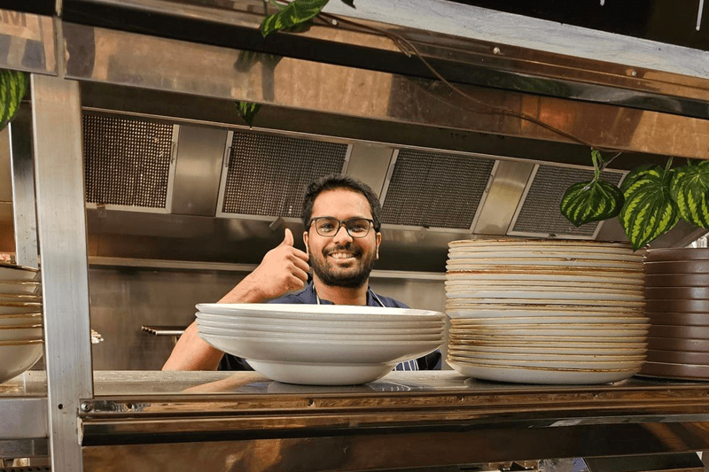 Chef De Partie image