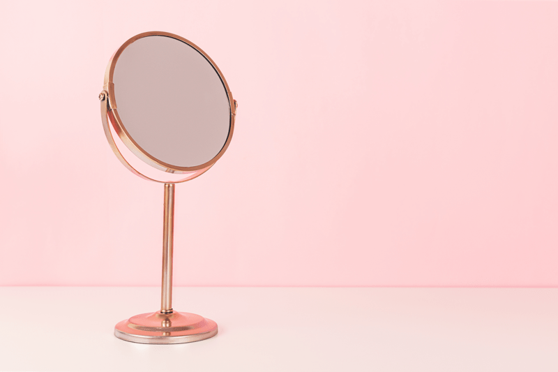 Beauty Expert image