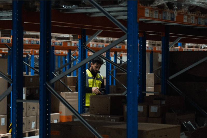 Kommissionierer (m/w/d) image