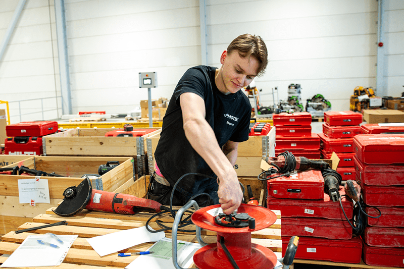 Motek søker lærlinger i elektroreparatørfaget! image