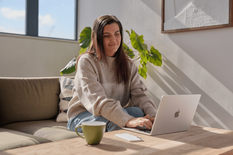 Digital Client Care Associate in house image