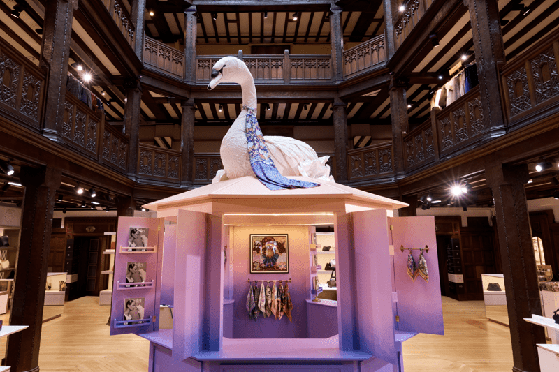 Retail Sales Associate image