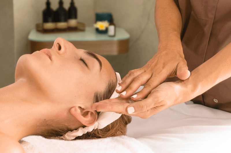 Terapeuta Belleza Freelance | Beauty Therapist Freelance image