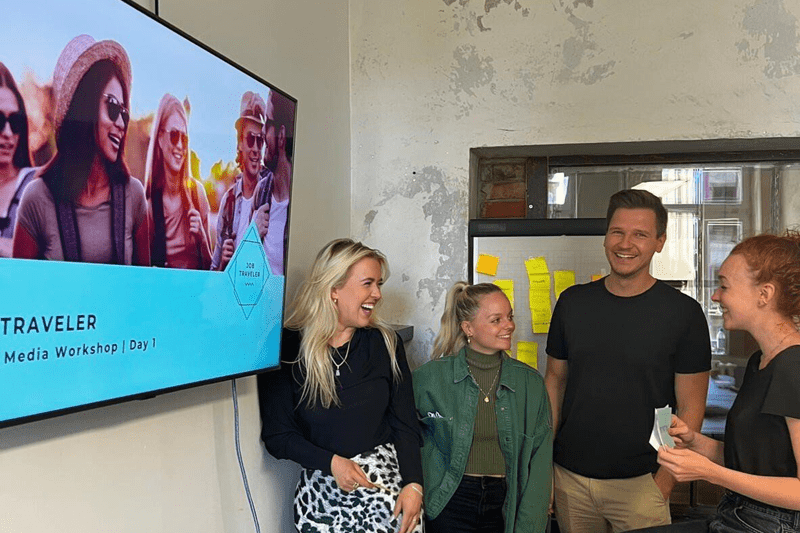 Marketing Koordinator & Content Creator als Freelancer bei Job Traveler (m/w/d) image