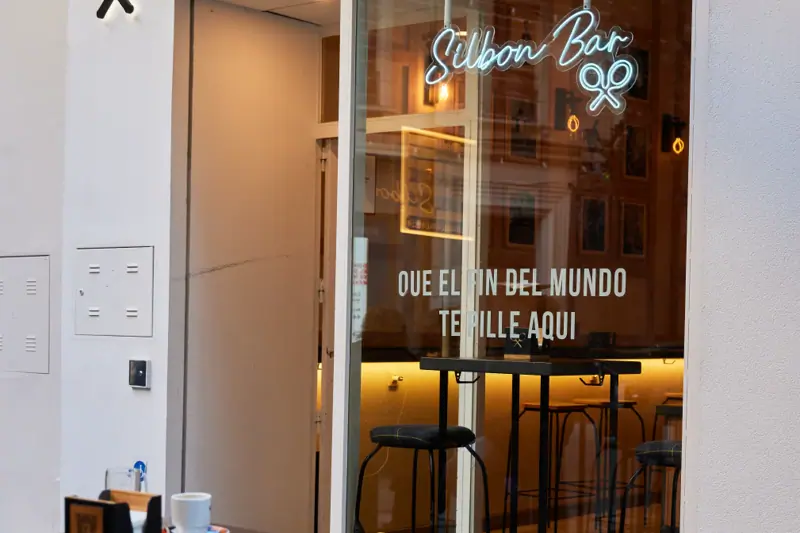 Camarero/a Silbon Bar image