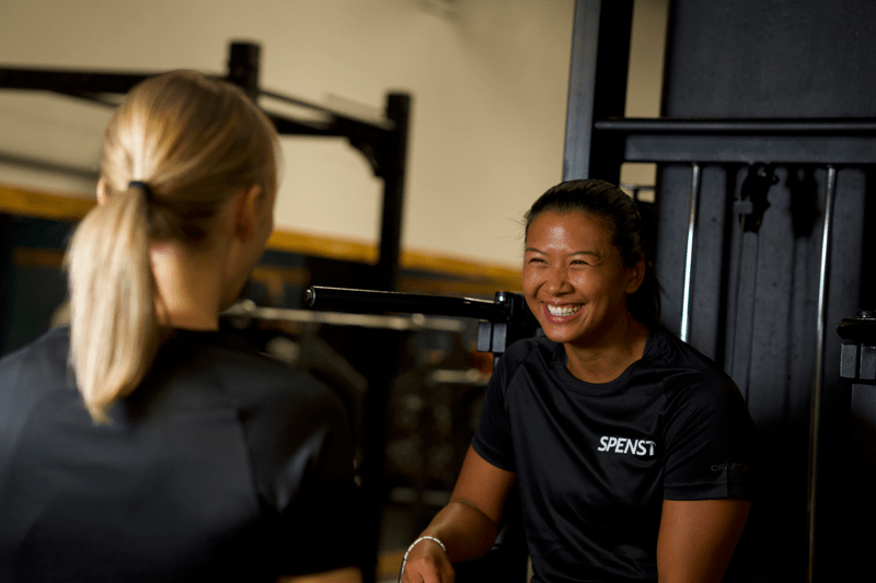 Salg- og servicemedarbeider! image