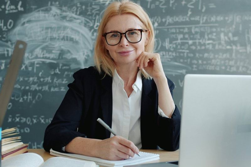 German Tutor | Flexible Remote Job | €20–€40/hr image