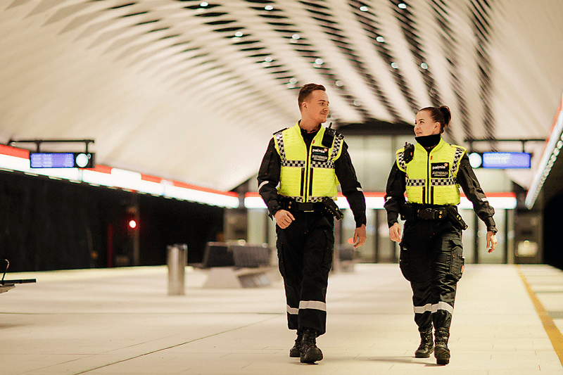 Paikallisvartijoita Aalto-yliopiston kampusalueelle, Espoo image