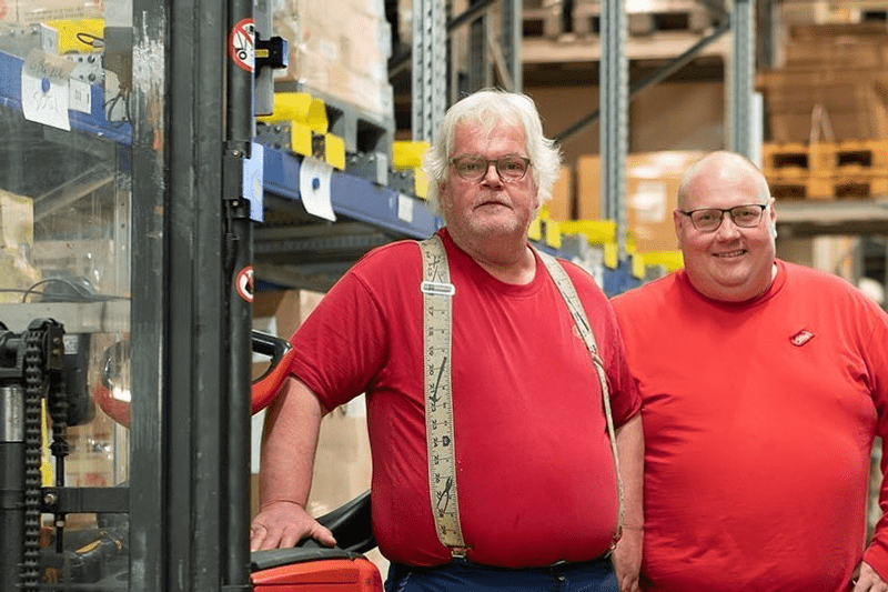 Två Lagerarbetare till Kavli image