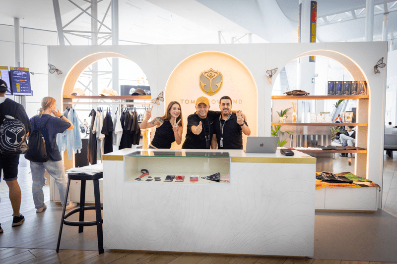 Sales Advisor – Tomorrowland Pop-Up Shop Wijnegem image