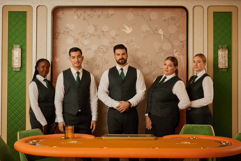 Club Receptionist image