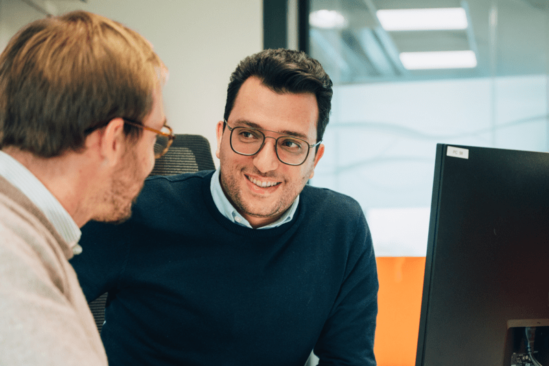 APPRENTI COMMERCIAL GRANDS COMPTES H/F image