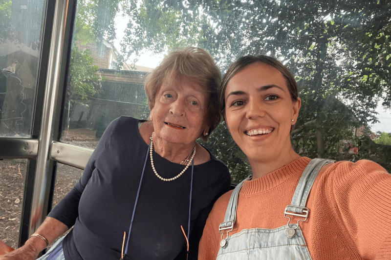 Farnham Hourly Carer image