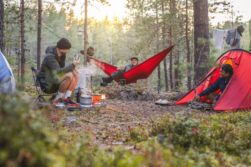 Uusi myymäläavaus, myyjä, Rovaniemi image