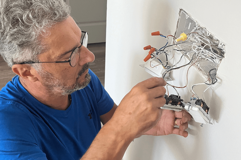 Electrician (Part time) image