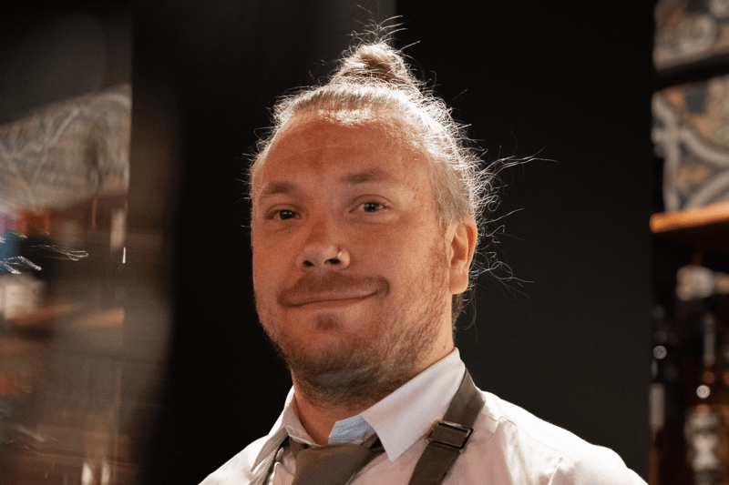 Servitris/Servitör image