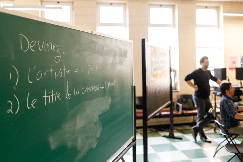 Enseignante ou enseignant en sciences et technologie au niveau secondaire - Remplacement image