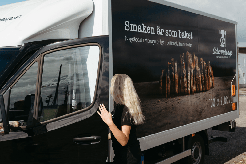 Säljande chaufför med C-kort & giltigt YKB image